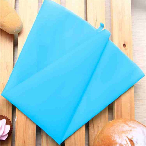 High Quality Cake Decorating Tool Blue Silicone Cake Decorating Bag 34cm Length Reusable Silicone Icing Piping Cream Pastry Bag